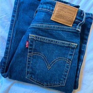 LEVI - High Rise - Flare, Wide Leg Denim Jean